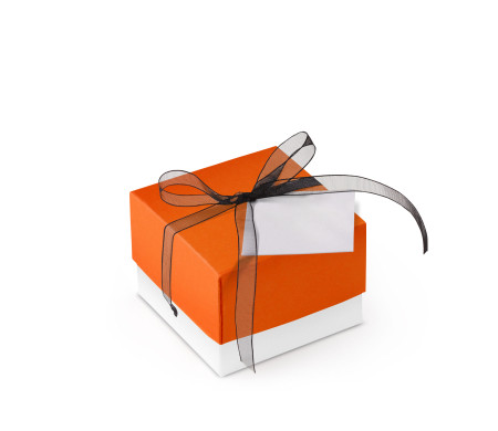 Schöne Geschenkbox mit Deckel und Schleife