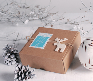 Caja de envíos para regalos de Navidad