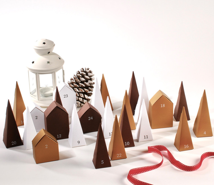Calendario de Adviento casitas y abetos – DIY rellenable Calendario de Adviento casitas y abetos – DIY rellenable