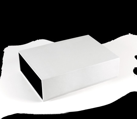 Caja rectangular de cartón forrada automontable