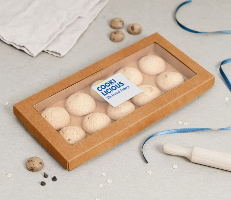 Boîte en carton avec fenêtre pour biscuits