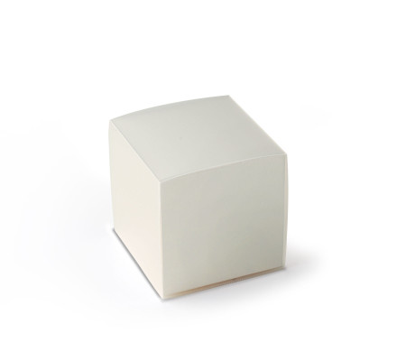Caja de Cartón para Pequeños Regalos en Forma de Cubo