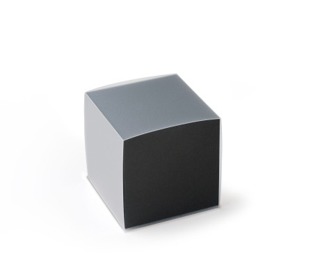 Caja de Cartón para Pequeños Regalos en Forma de Cubo