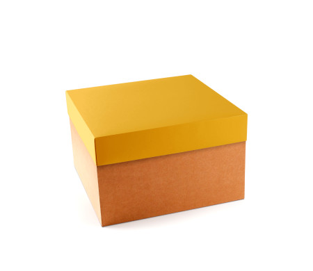 Caja para sombreros. De fácil montaje y disponible en 3 tamaños.