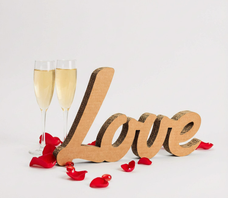 I Lcn Love Cardboard Letters | SelfPackaging