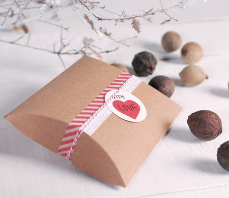 Estuche pequeño con mensaje para regalos de marca emocionales