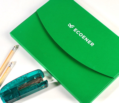 Packaging corporate pour kits et welcome packs