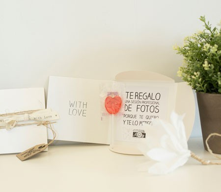 Idea scatola per inviti o piccoli regali | SelfPackaging