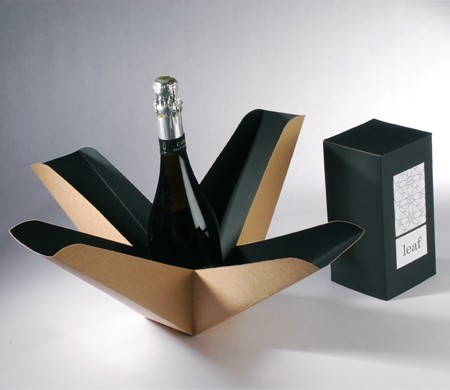Stylish Box for Bottles in Two Colours Stylish Box for Bottles in Two Colours