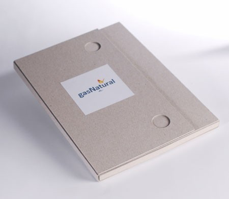 Carpeta de cartón para memorias de empresa