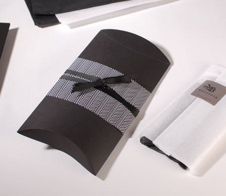 Elegante Caja para Regalos de Empresa o Eventos Elegante Caja para Regalos de Empresa o Eventos