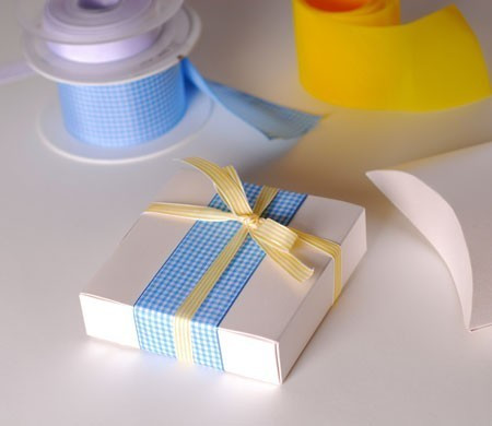 Boîte Cadeau avec Nœuds