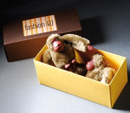 Rectangular gift box with lid