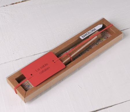 Elongated gift box