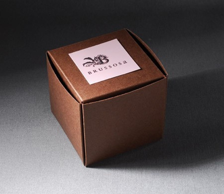 Boîte automontable pour les boutiques
