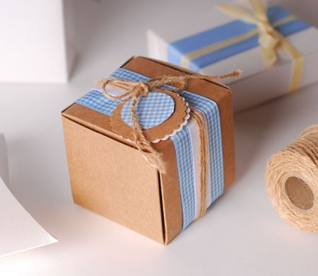 Little ‘self-assembling’ box for baptisms