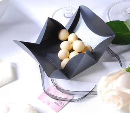 Caja Plateada para Detallas de Boda Caja Plateada para Detallas de Boda