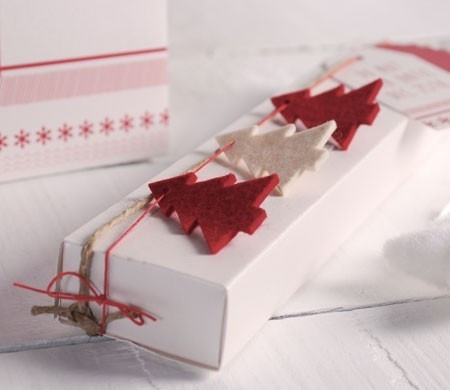 Little elongated box for Christmas