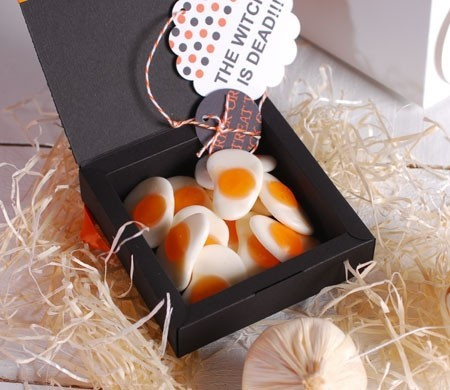 Scatola nera quadrata per Halloween