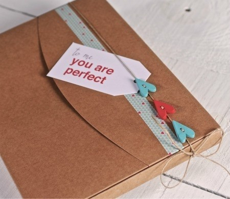 Boîte kraft pour photos et cadeaux Saint-Valentin