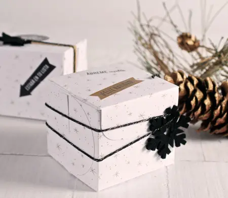 Cajita cuadrada de Navidad
