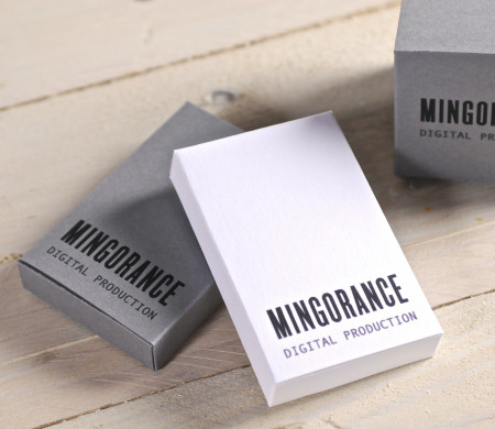 Scatola Personalizzata con Logo Aziendale | Packaging per Brand