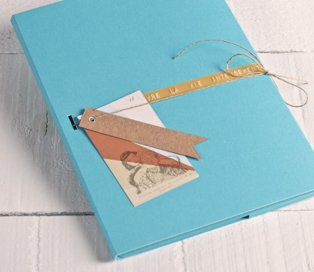 Pochette en Carton Décorée
