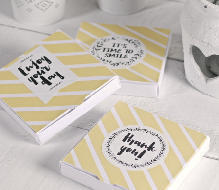Flat box for little gifts