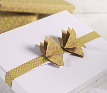 Boîte Blanche Photos Décorée | Packaging Personnalisé | SelfPackaging