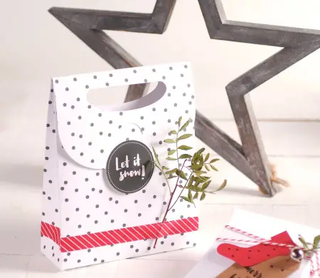 Bolsa regalo navideña decorada