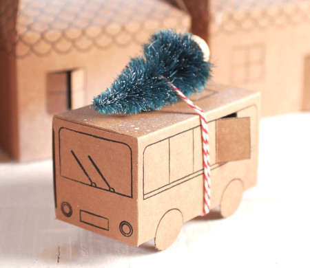 Boîte de Noël en Forme de Voiture