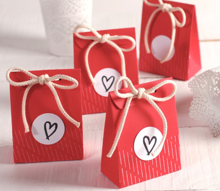 Bolsa Roja con Corazón | Packaging Romántico | SelfPackaging