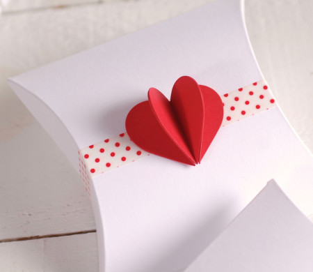 3D Heart-Shaped Box for LIttle Gifts