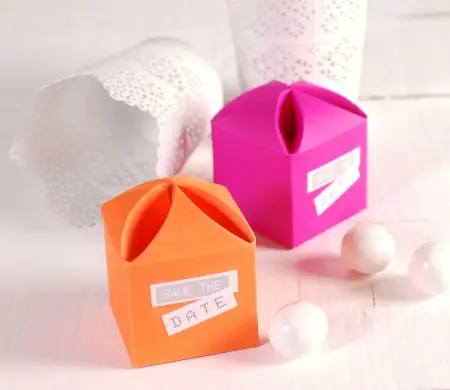 Caja con Cierre de Flor...