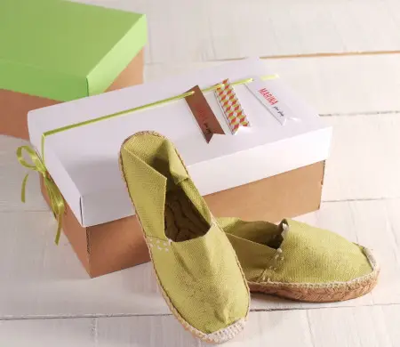 Boîte à chaussures d'enfants