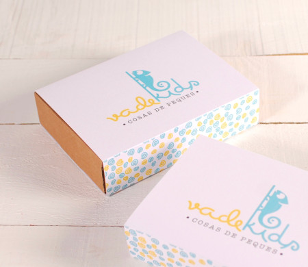 Boîte pour enfants avec bandeau | SelfPackaging