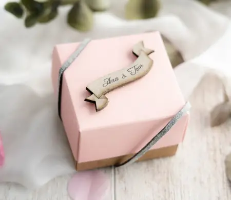 Petite boîte cadeau pour...