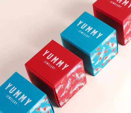 Caja de colores para joyas