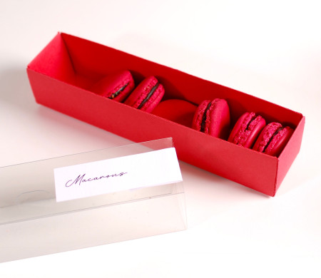 boîte allongée personnalisée pour macarons