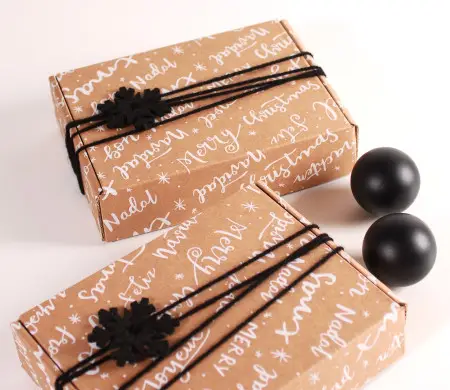 Caja rectangular para envío...