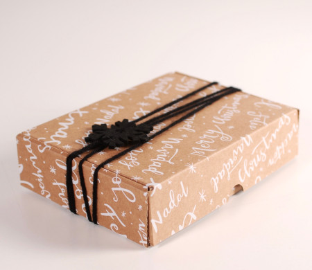 Boîte pour envoyer des cadeaux de Noël