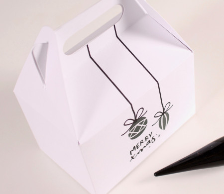 Picnic box for Christmas kits