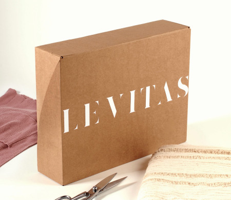 Idea: Scatola Spedizione Vestiti | SelfPackaging