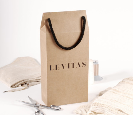 Gift box with handles for clothes