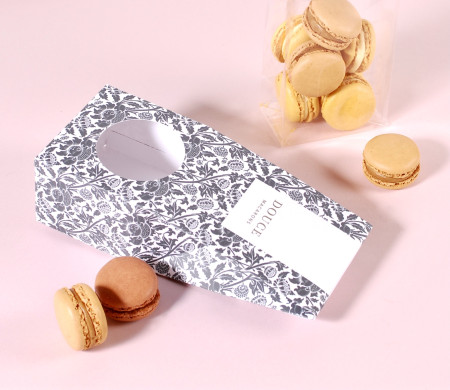 Scatola per macarons con finestra. Scatola per macarons con finestra.