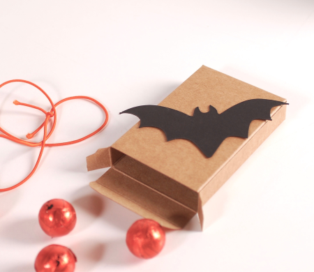 Caja murcielago de cartón para chucherías de Halloween Caja murcielago de cartón para chucherías de Halloween