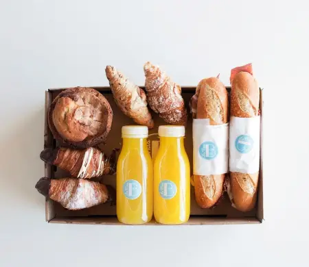 Take away breakfast tray