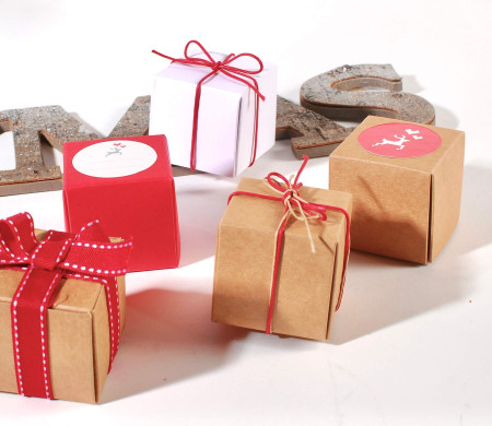 Cube box for Christmas details