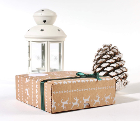 Scatola Spedizione Natalizia Quadrata | SelfPackaging