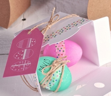 Box for decorated Easter eggs